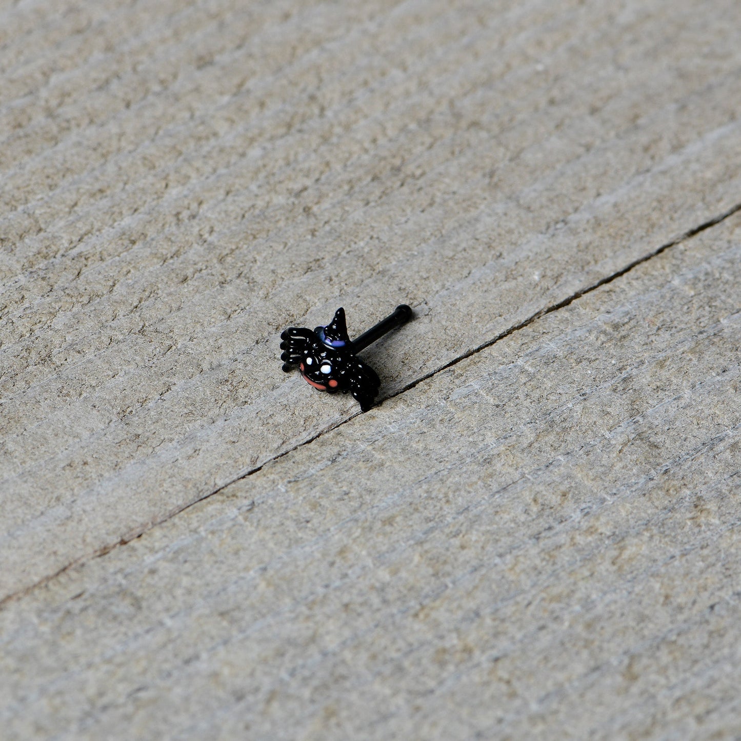 20G 1/4 Black Halloween Witchy Smiling Spider Nose Bone